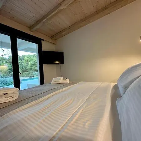 Milva By Goutos Luxury Living Βίλα Aghios Emilianos (Peloponnese)