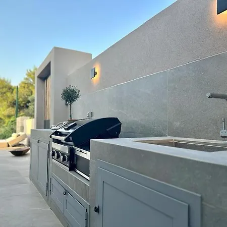 Βίλα Milva By Goutos Luxury Living Aghios Emilianos (Peloponnese)