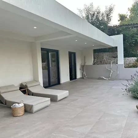 Βίλα Milva By Goutos Luxury Living Aghios Emilianos (Peloponnese)
